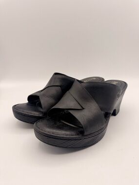 BORN  Black Leather Wedge Slide Sandals Women’s Size 9M Comfort Casual